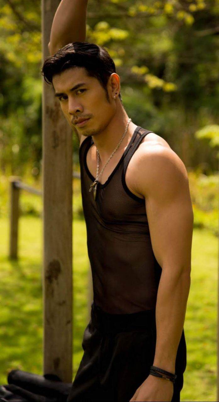 หล่อ.บุรุษ