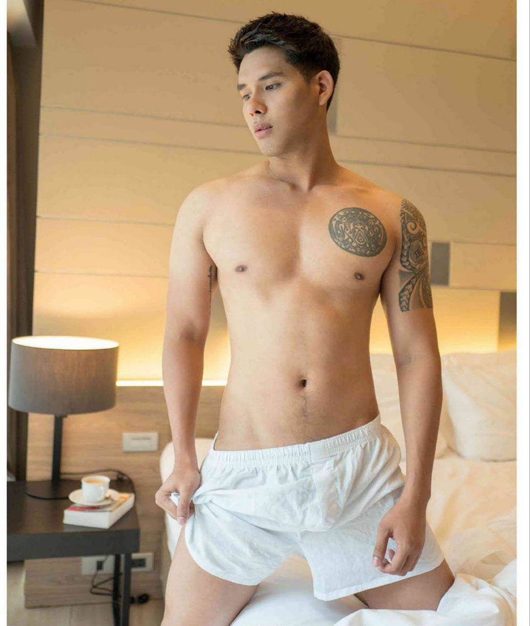 แรกรับ