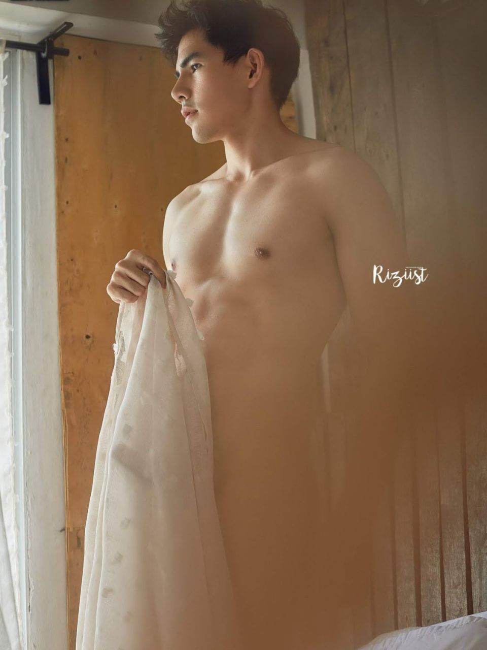 รุกรับสลับเสียว