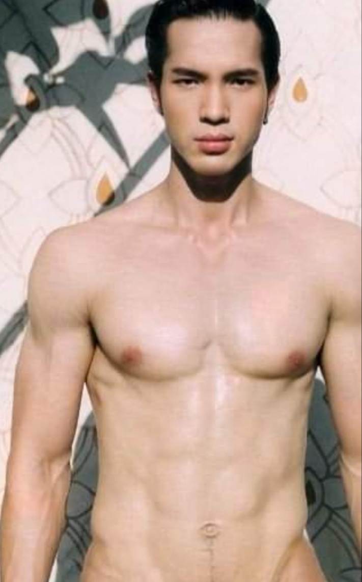 หนุ่มใสสายโจ๊ะ