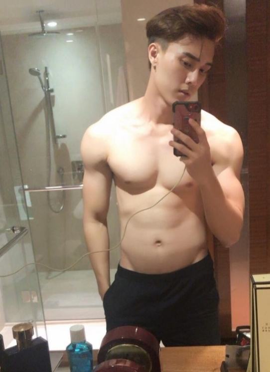 หนุ่มฮ็อตชอตโช๊ะ