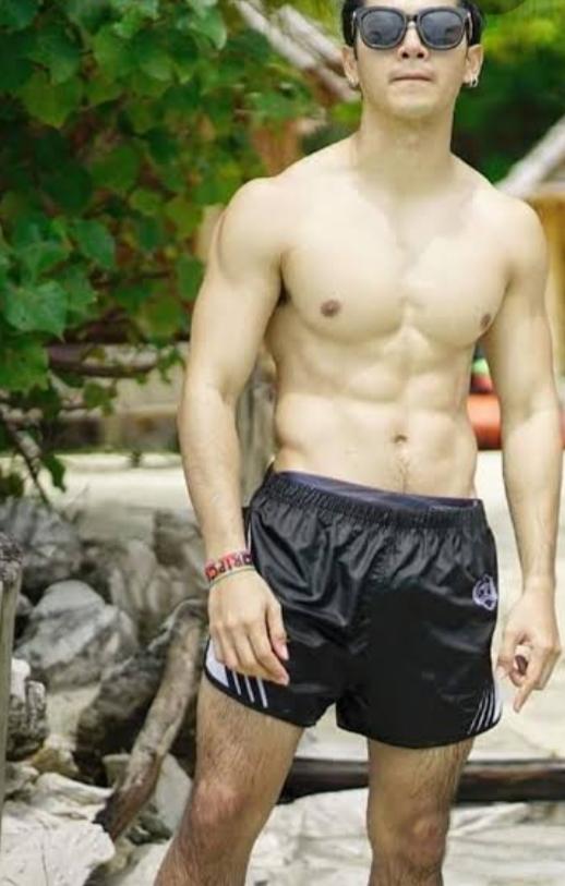 อิ๊คคิวซาง...คร๊าบโผม