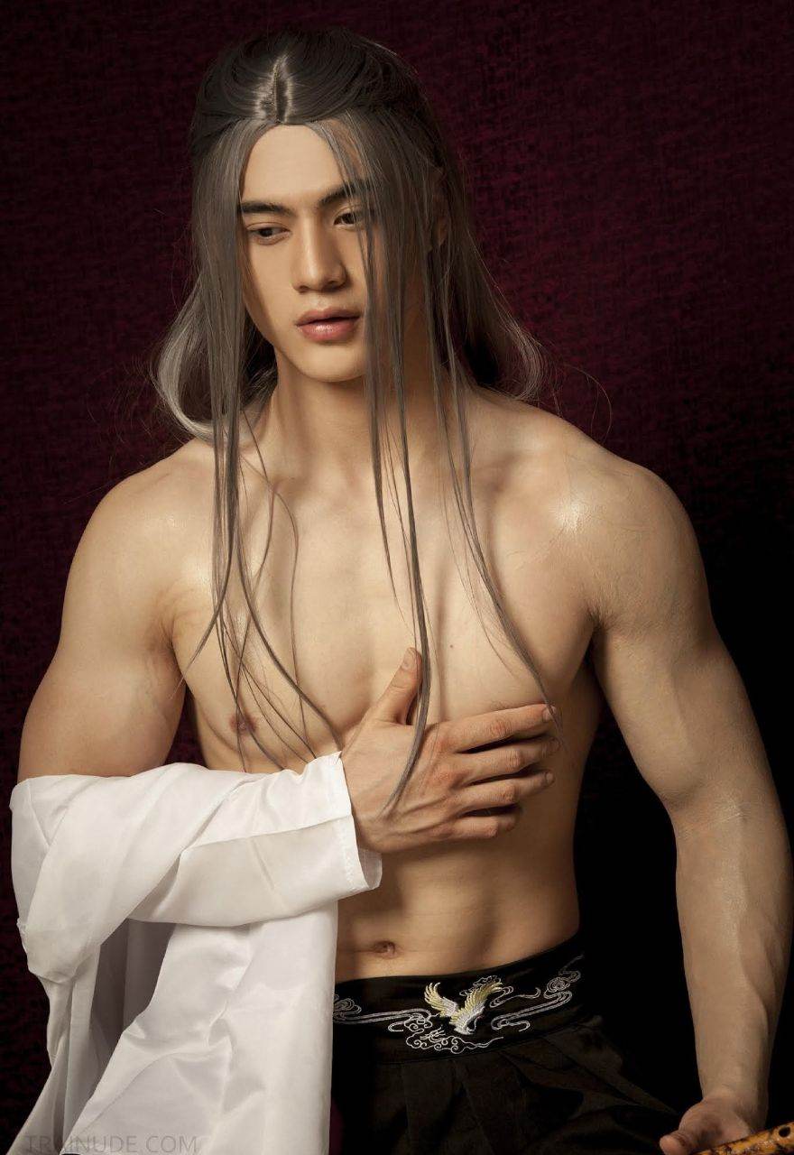 หนุ่มหล่อขึ้นปก 914.3
