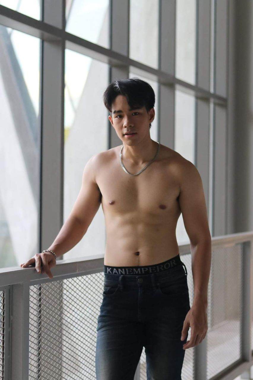 อิทธิพันธ์ เคนจันทึก ( อะตอม )  Mister universe หนองบัวลำภู 2020