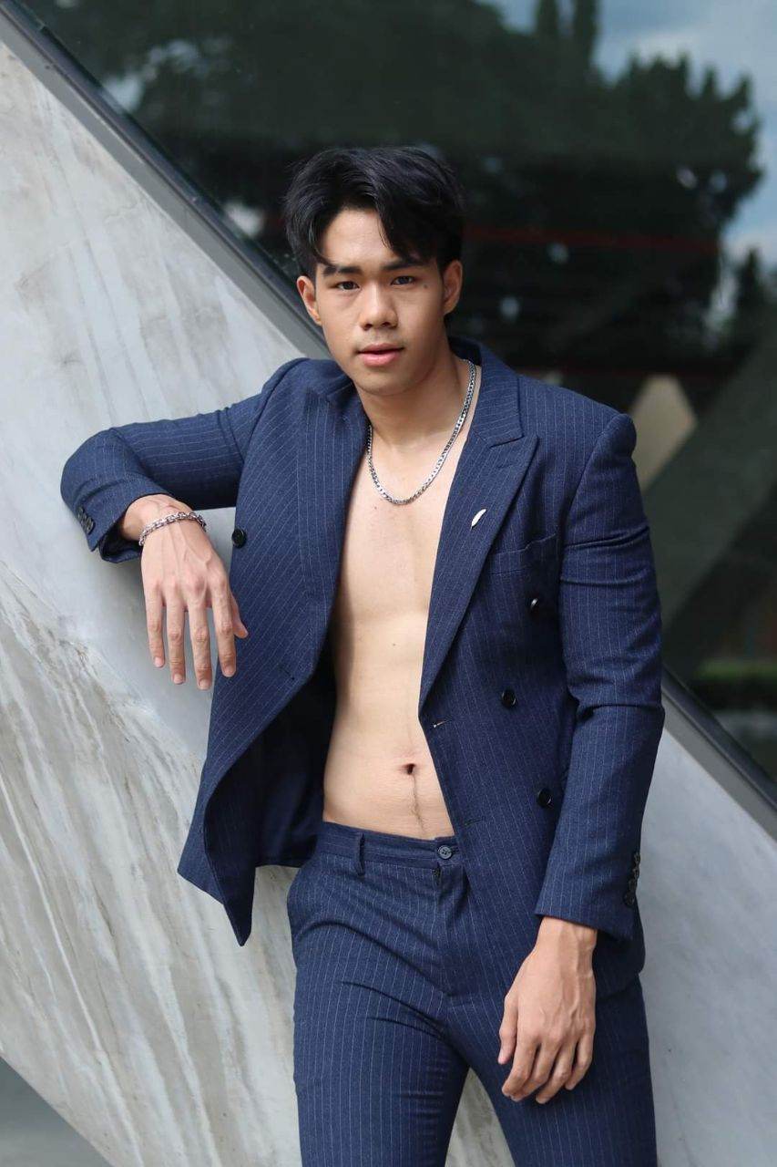 อิทธิพันธ์ เคนจันทึก ( อะตอม )  Mister universe หนองบัวลำภู 2020