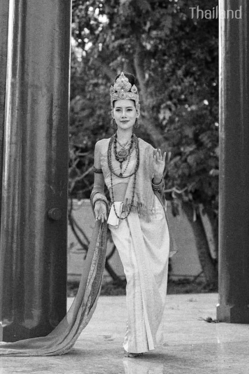 THAILAND 🇹🇭 | การแต่งกายสมัยทวารวดี -The outfit of Dvaravati Era in Thailand.