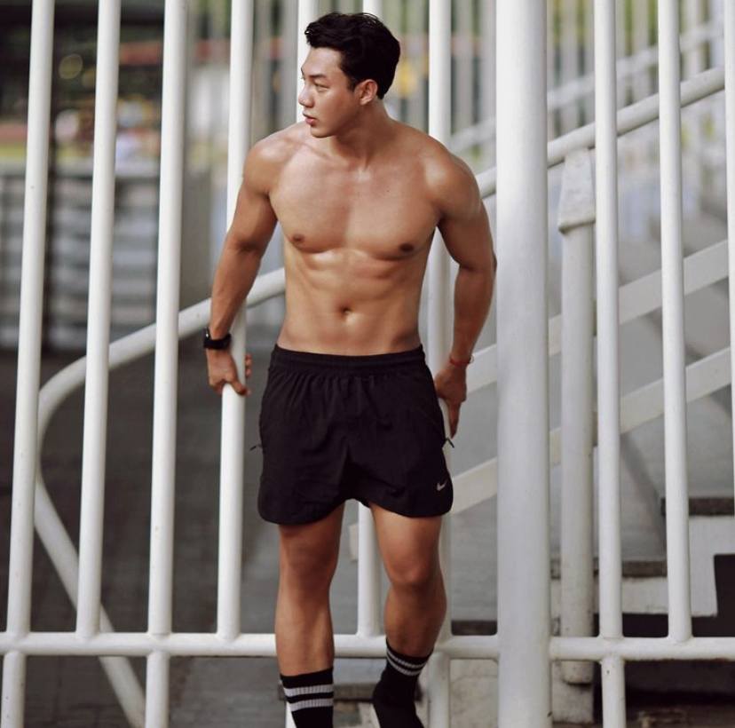 ผู้หล่อ กล้ามโต.2