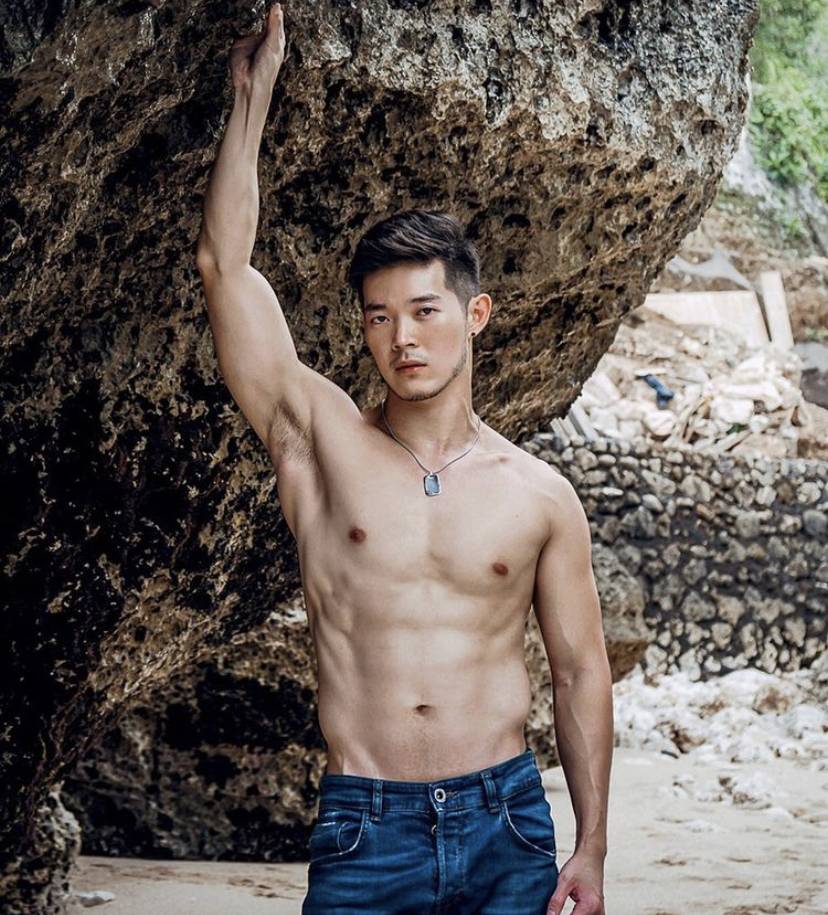 ผู้หล่อ กล้ามโต.3