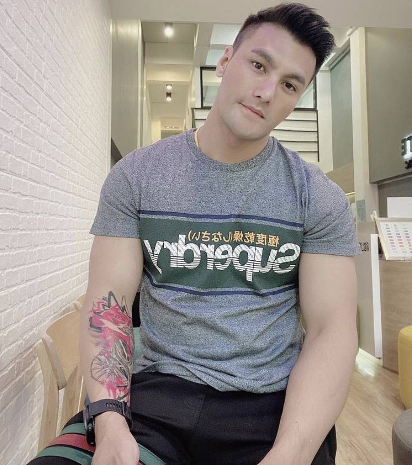 ผู้หล่อ กล้ามโต.4