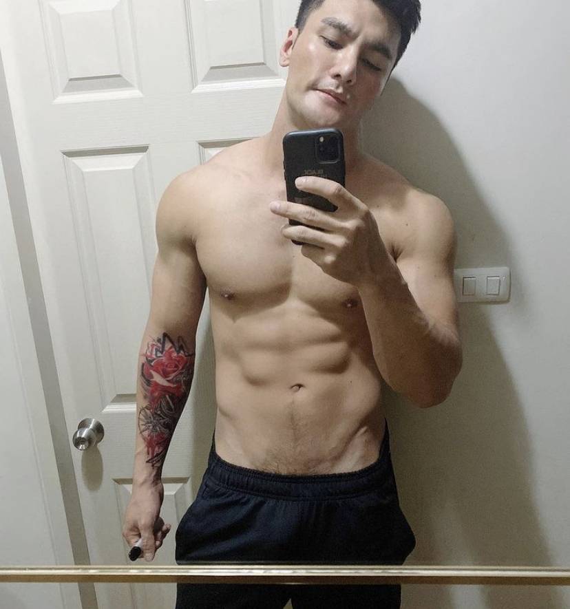 ผู้หล่อ กล้ามโต.4