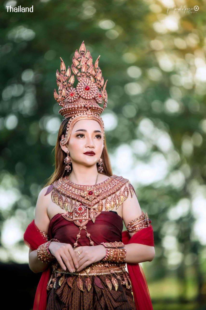 THAILAND 🇹🇭 | Ancient Thai culture @ Prasat Nong Thong Lang at Ubon Ratchathani Province.