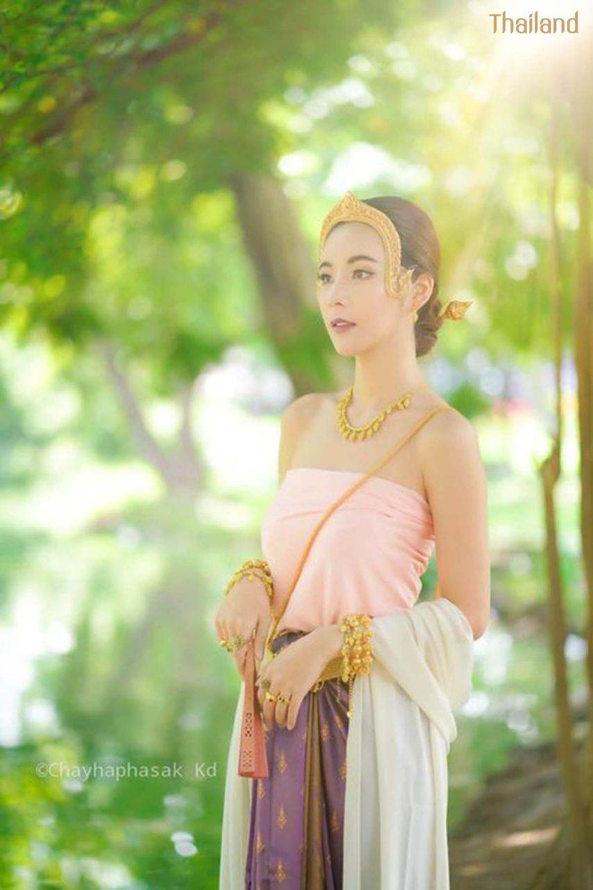 THAILAND  | Thai Antique costume, The royal costume of Ayutthaya kingdom.