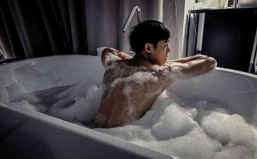 ผู้ชาย ลงอ่าง -2-