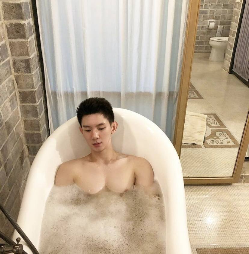 ผู้ชาย ลงอ่าง -3-