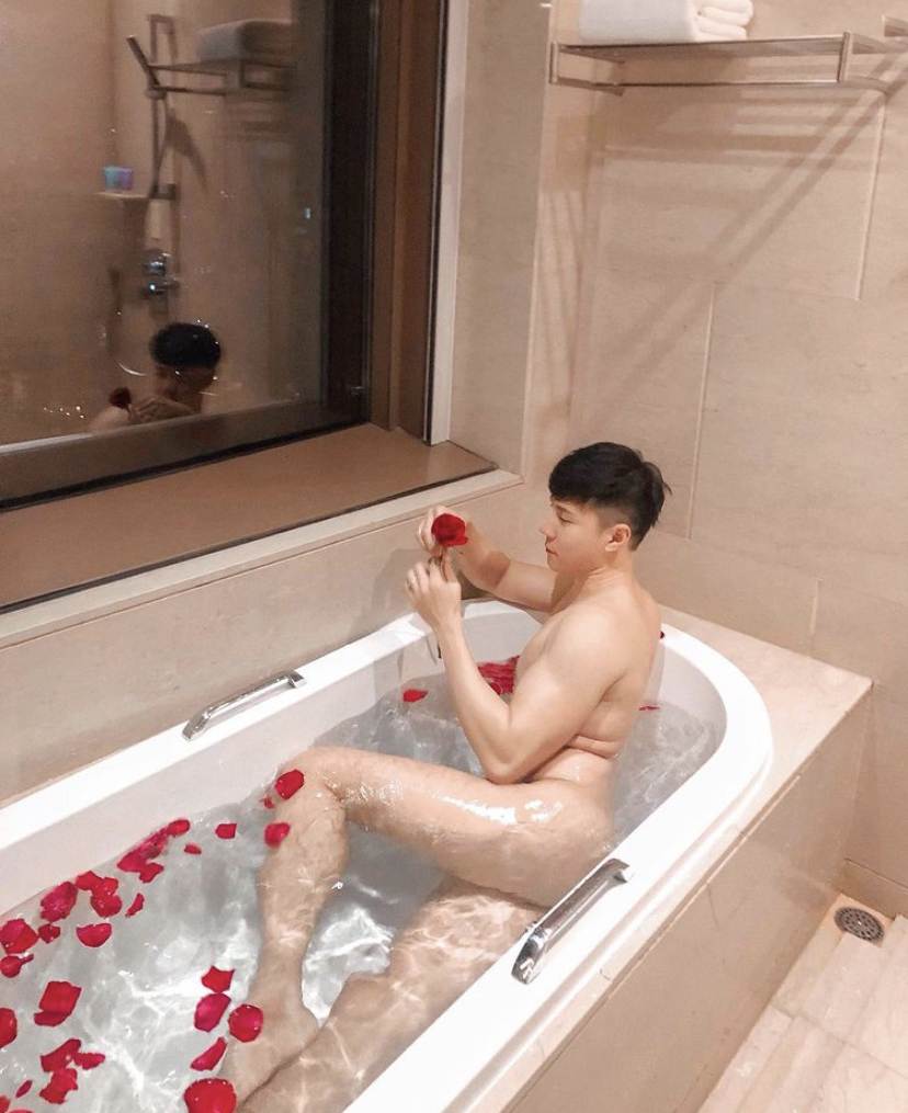 ผู้ชาย ลงอ่าง -3-