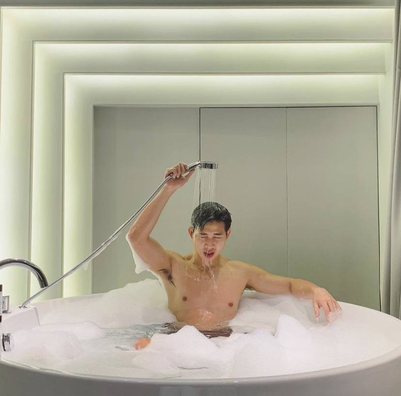 ผู้ชาย ลงอ่าง -4-