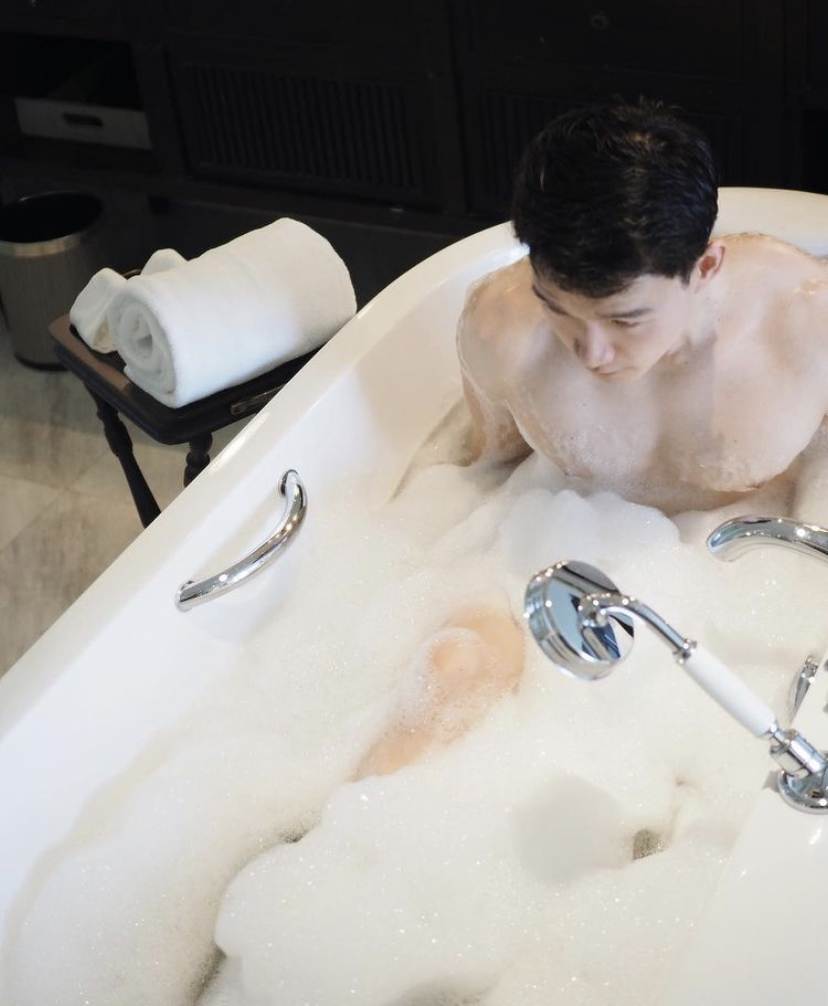 ผู้ชาย ลงอ่าง -4-