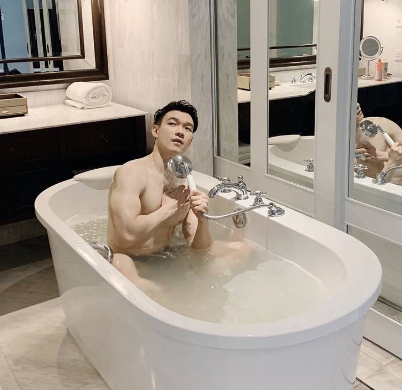 ผู้ชาย ลงอ่าง -4-