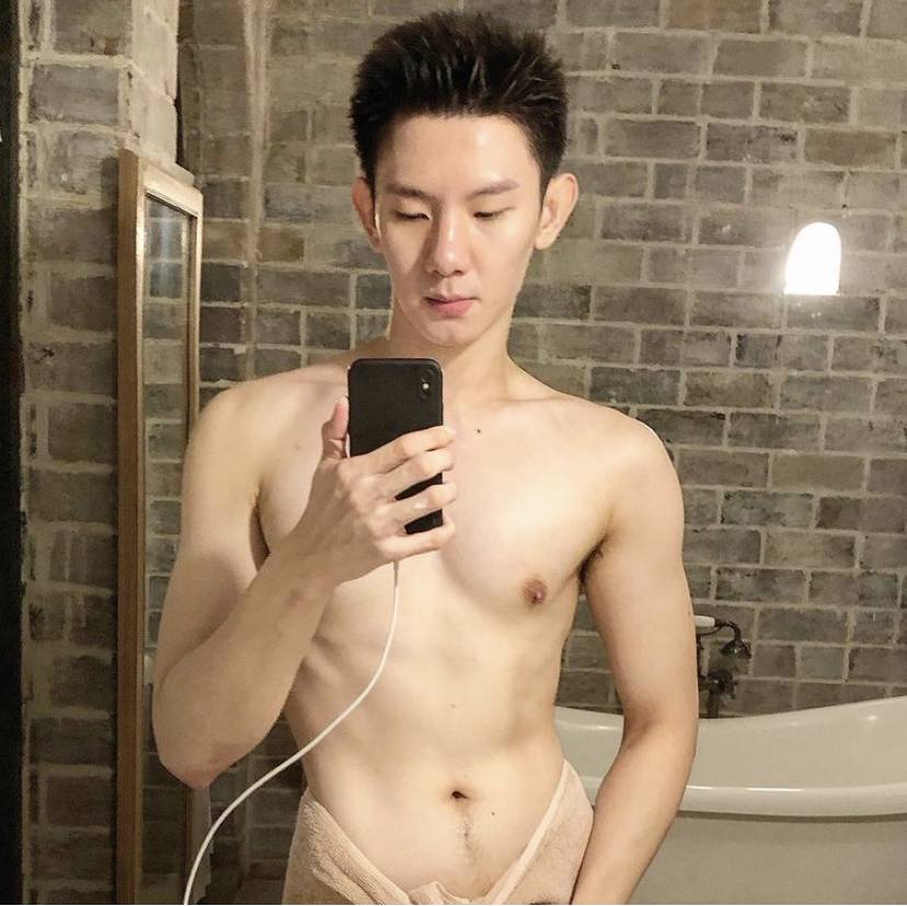 ถ่ายเองกับมือ 133
