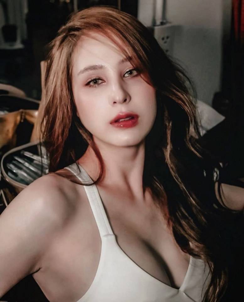 ขวัญ อุษามณี เรื่อง ดั่งดวงหฤทัย