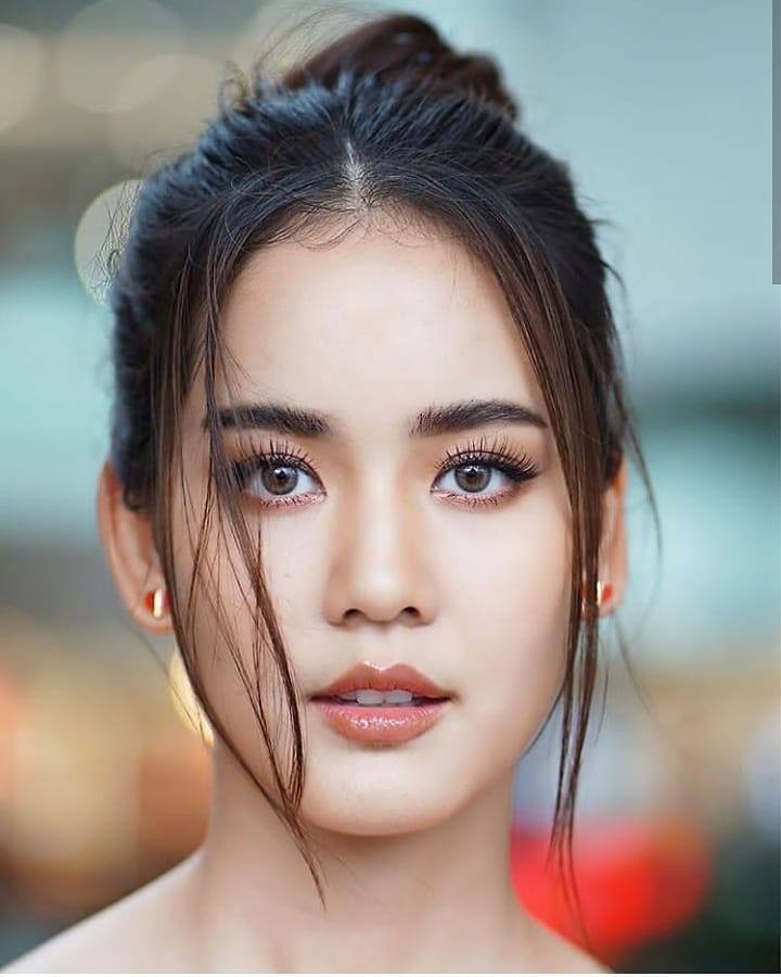 โบว์ เมลดา เรื่อง พชรมนต์ตรา
