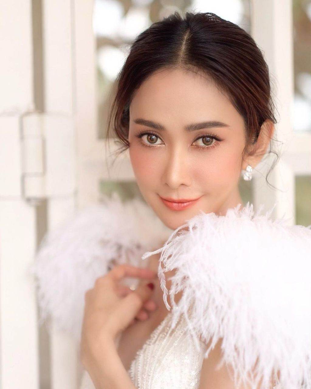 ยุ้ย จีรนันท์ เรื่อง ใต้ร่มพระบารมี ตอน ครูของแผ่นดิน