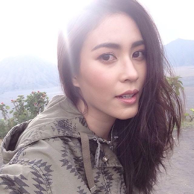 จุ๋ย​ วรัทยา​ เรื่อง สาวใช้ไฮเทค