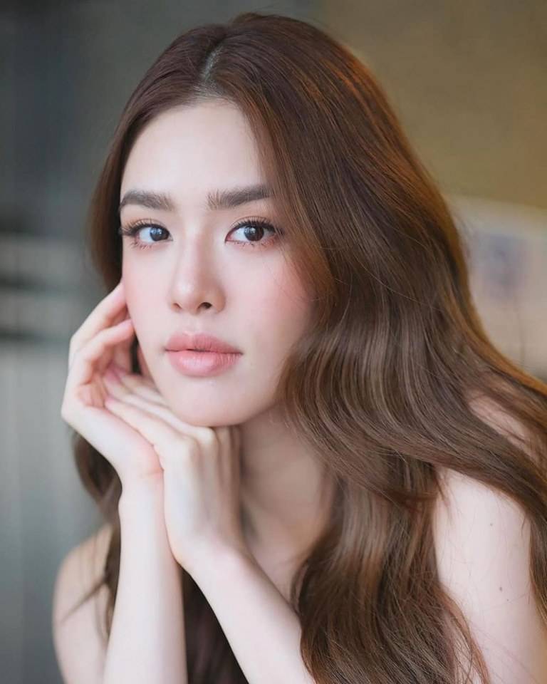 เกรซ กาญจน์เกล้า เรื่อง เสาร์ห้า