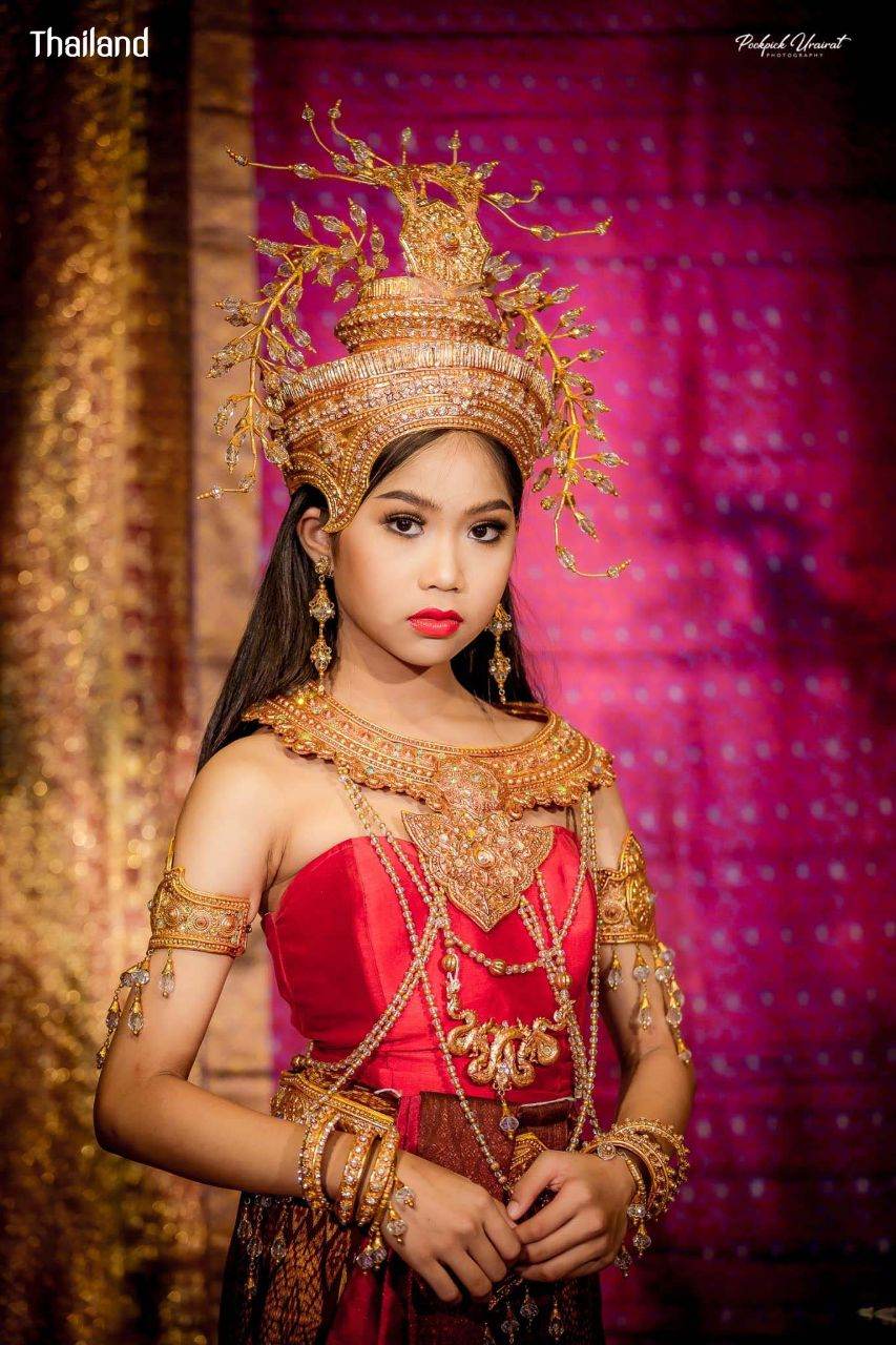THAILAND 🇹🇭 | Thai Apsara "अप्सराः Apsorn Thai lady"