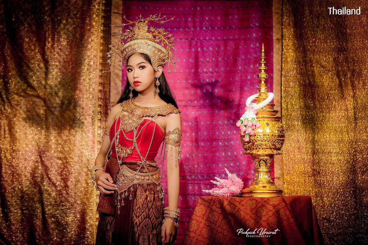THAILAND 🇹🇭 | Thai Apsara "अप्सराः Apsorn Thai lady"