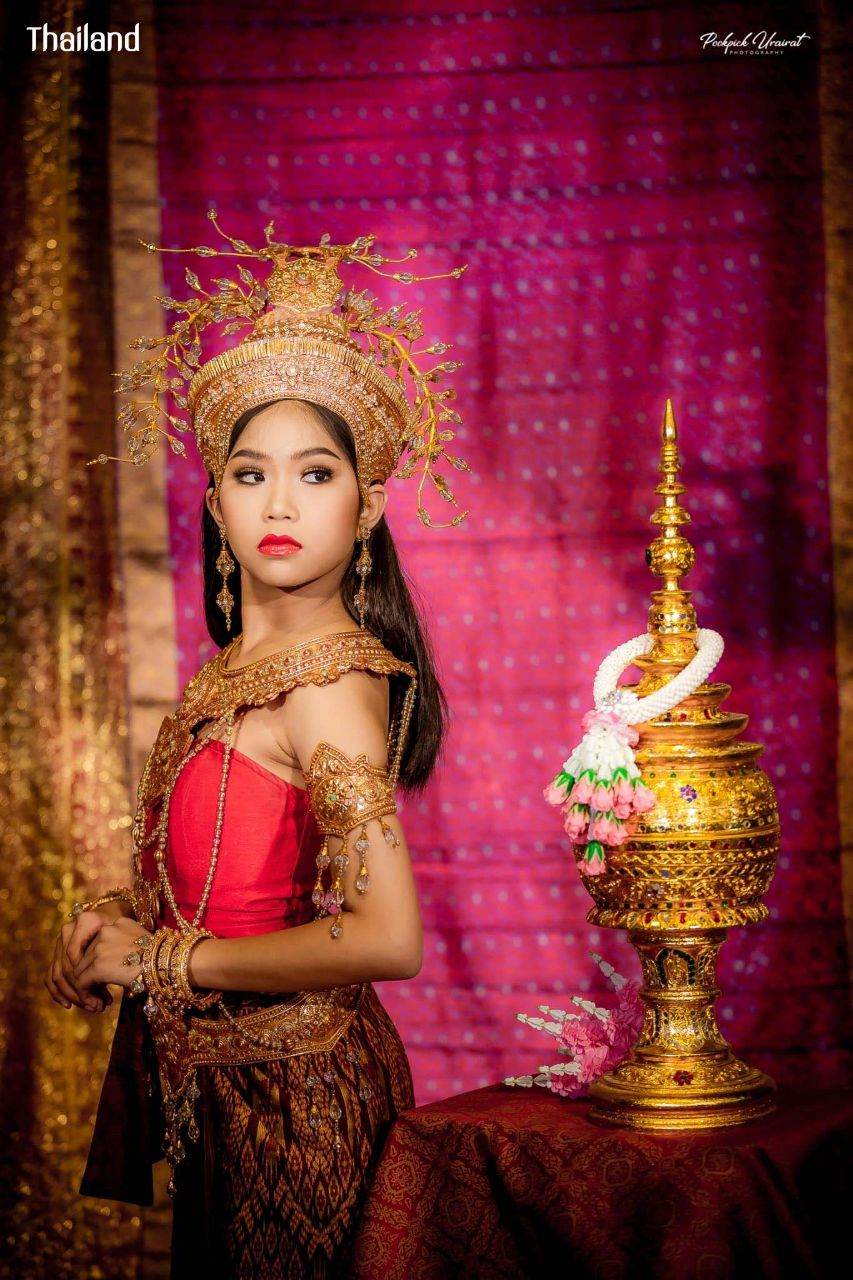 THAILAND 🇹🇭 | Thai Apsara "अप्सराः Apsorn Thai lady"