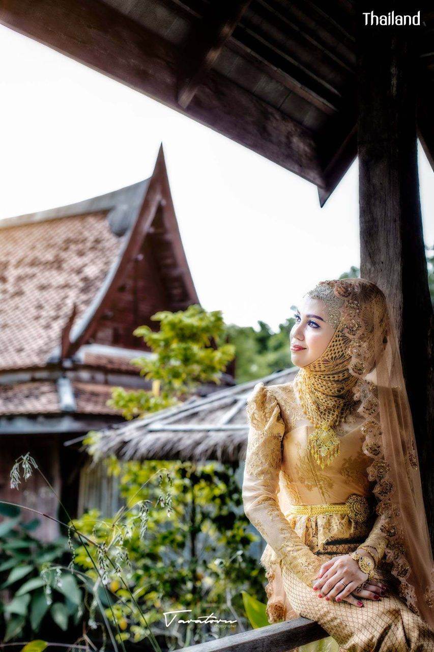 THAILAND 🇹🇭 | Muslim Wedding Dress in Thai Style - ชุดไทยศิวาลัย