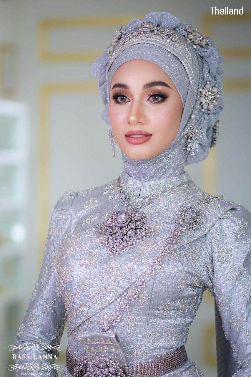 THAILAND 🇹🇭 | Muslim Wedding Dress in Thai Style - ชุดไทยศิวาลัย
