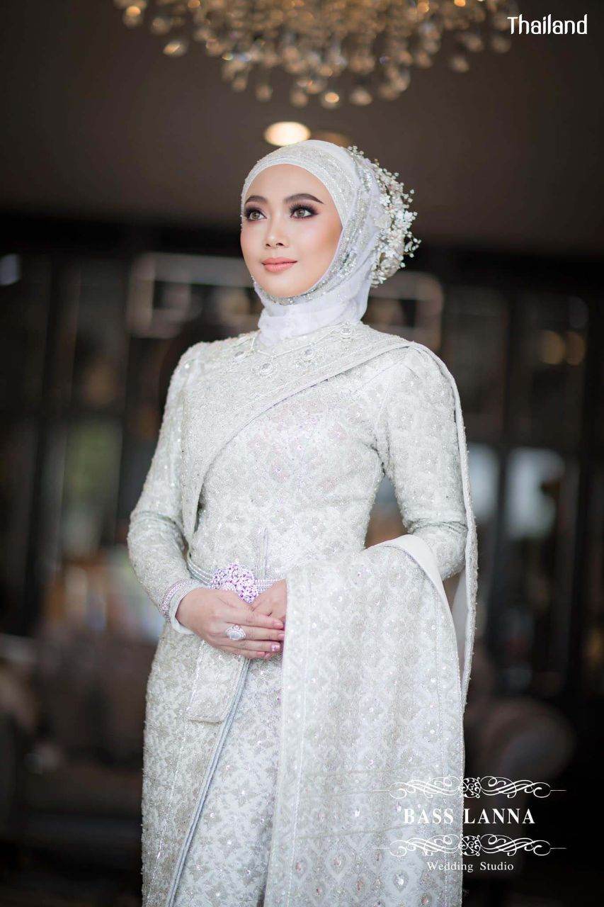 THAILAND 🇹🇭 | Muslim Wedding Dress in Thai Style - ชุดไทยศิวาลัย
