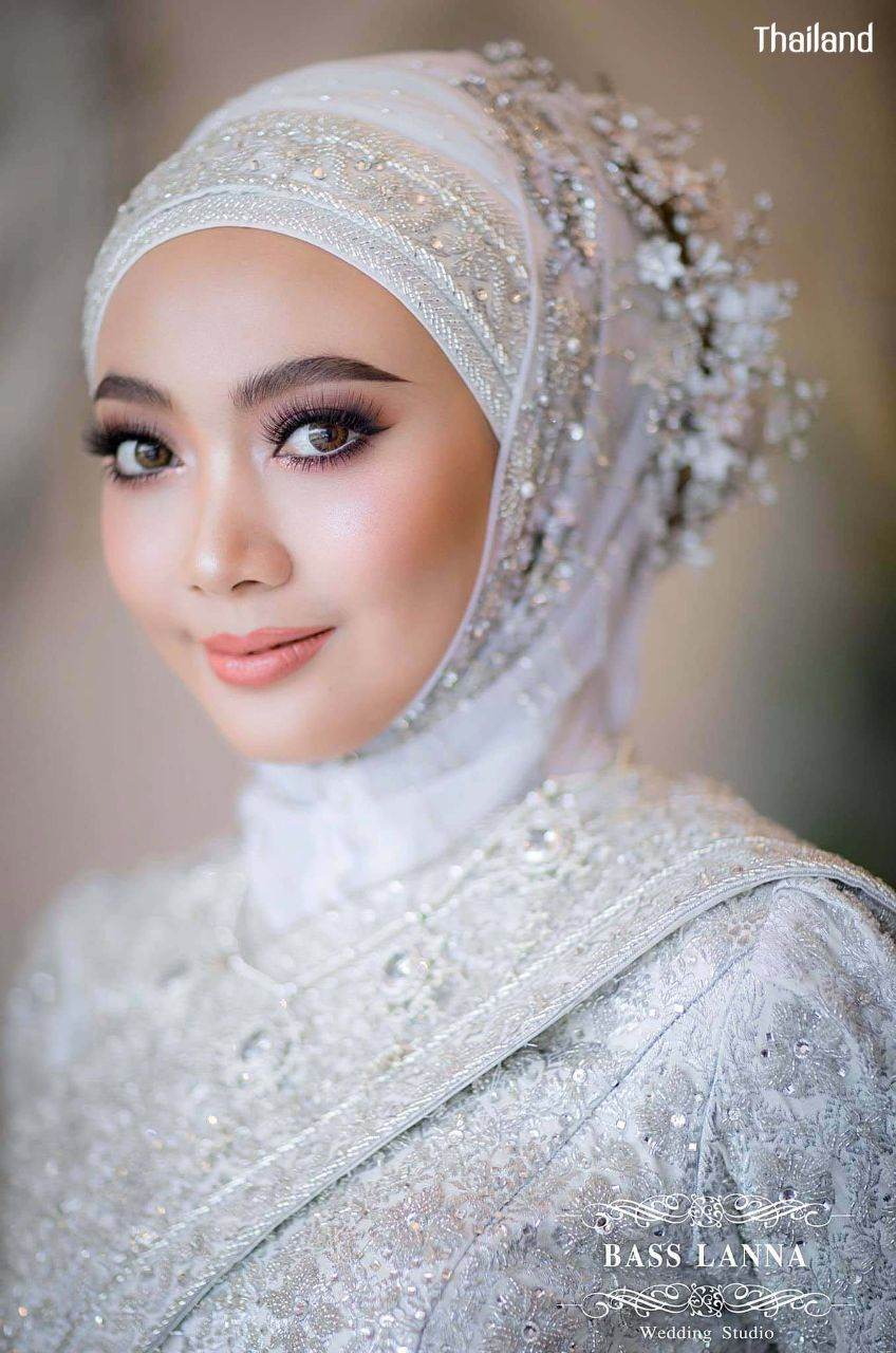 THAILAND 🇹🇭 | Muslim Wedding Dress in Thai Style - ชุดไทยศิวาลัย