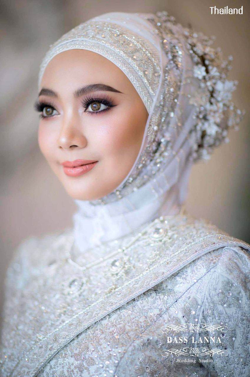 THAILAND 🇹🇭 | Muslim Wedding Dress in Thai Style - ชุดไทยศิวาลัย