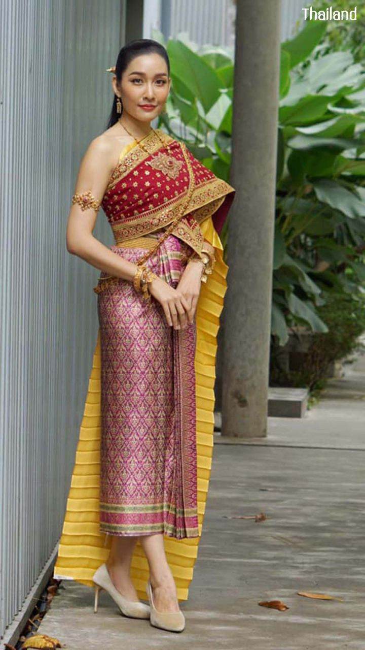 THAILAND 🇹🇭 | Thai Dress - Pha Lai Yang, ชุดไทย ผ้าลายอย่าง