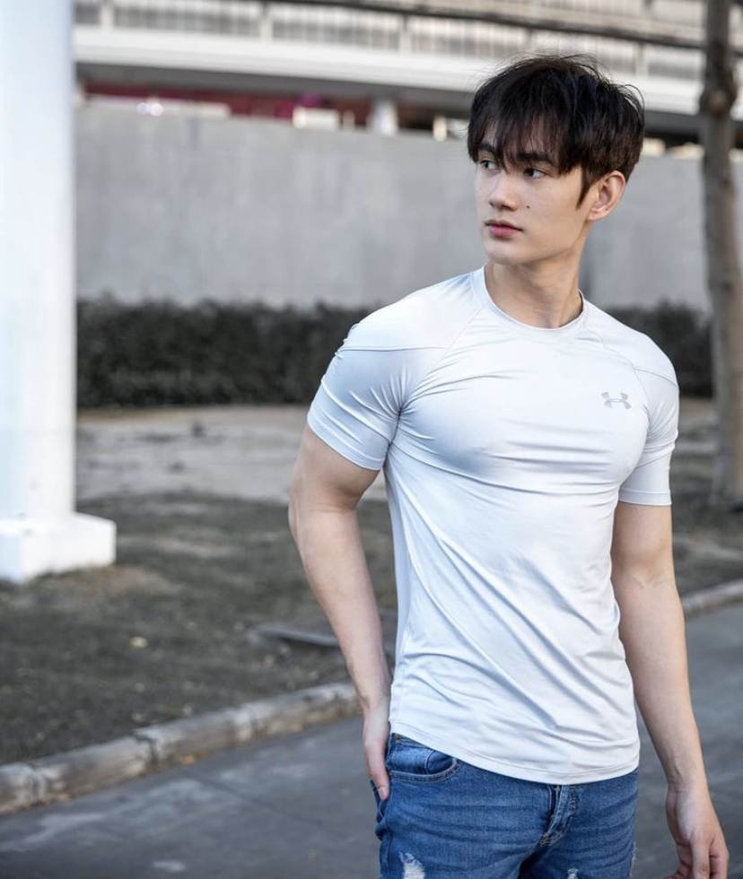 หล่อ ลืม ผัว (1)