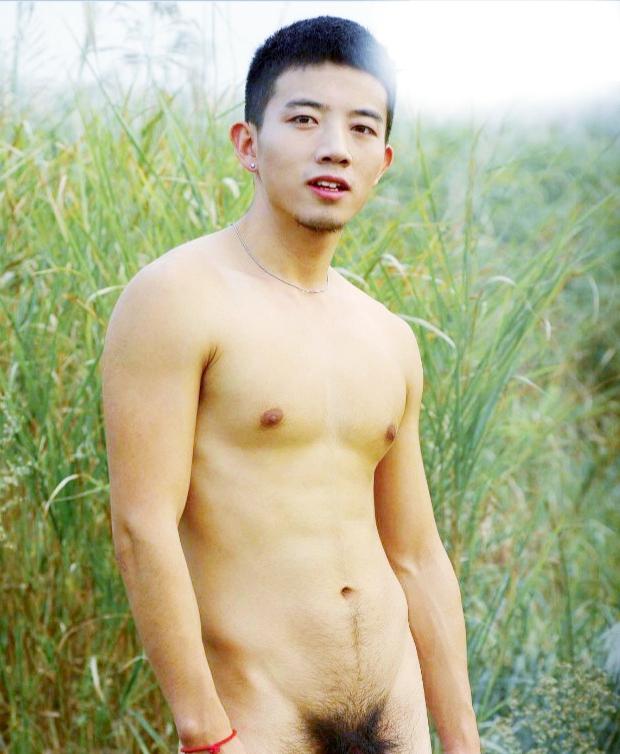 จะบุกให้ค่ายแตกเลย