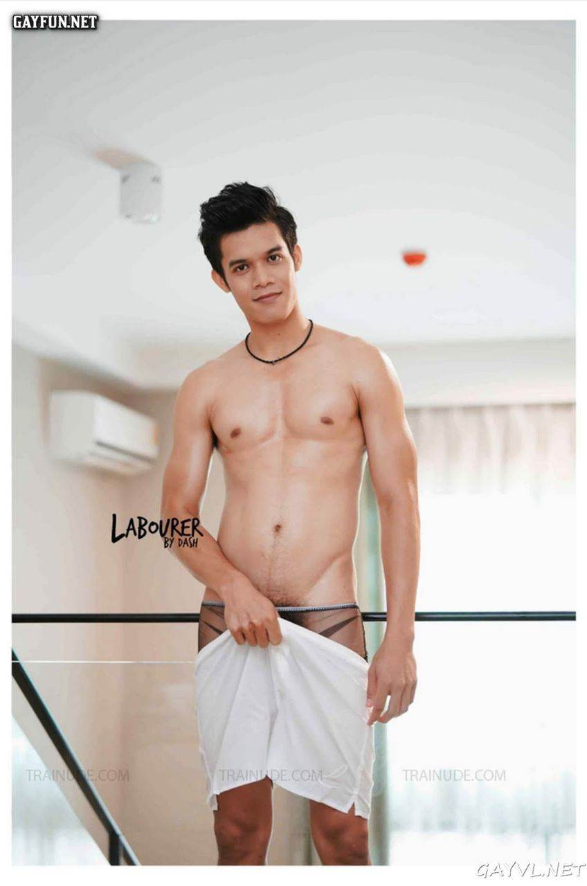 จะบุกให้ค่ายแตกเลย