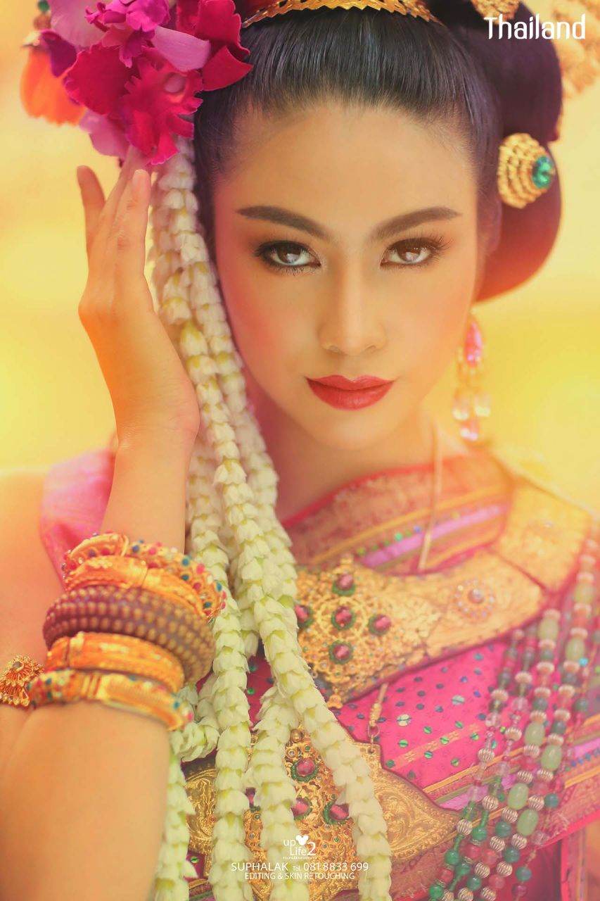 THAILAND 🇹🇭 | Thai Lanna dress in fantasy style.