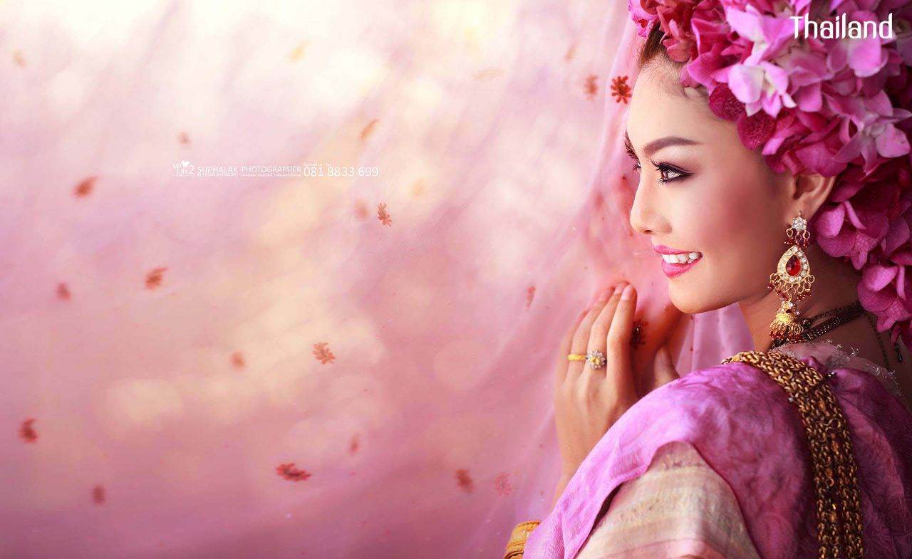 THAILAND 🇹🇭 | Thai Lanna dress in fantasy style.