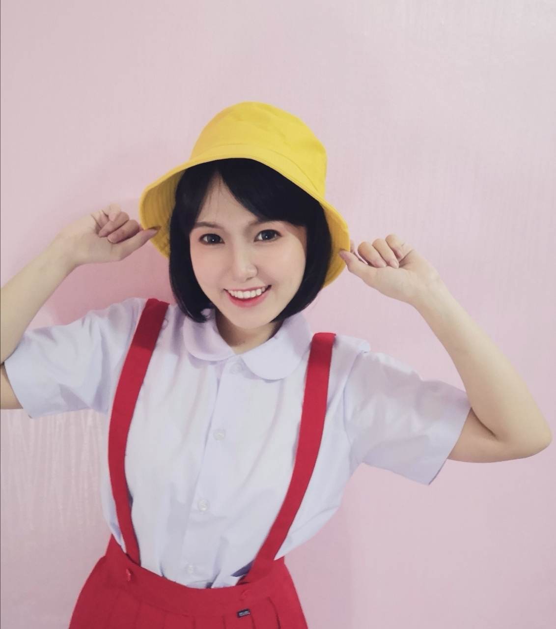 สาวผมสั้น