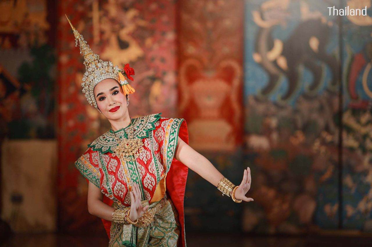 THAILAND 🇹🇭 | "โขน" Khon masked dance drama in Thailand