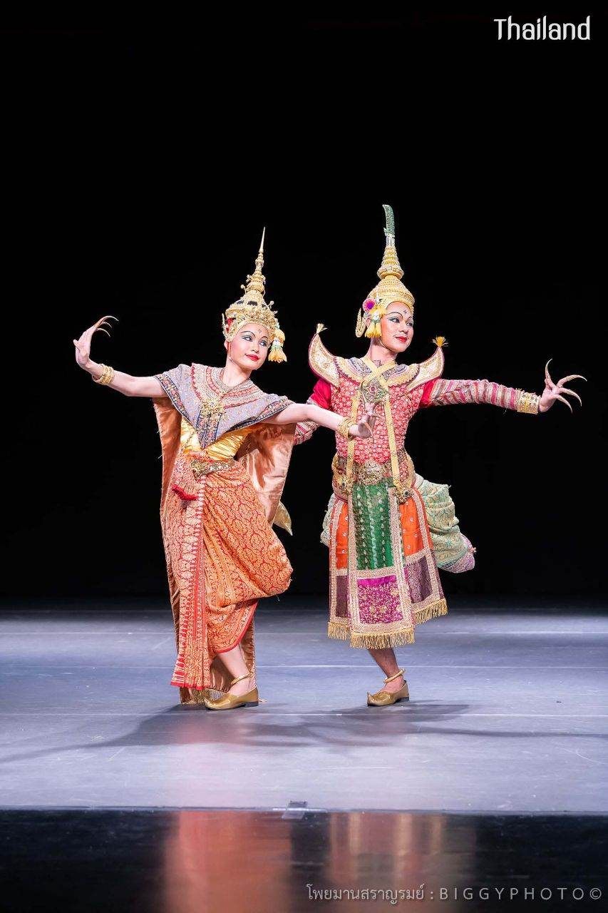 THAILAND ðđð | Thai dance "āļĢāļ°āļāļģāđāļāļĒāļĄāļēāļāļŠāļĢāļēāļāļĢāļĄāļĒāđ"