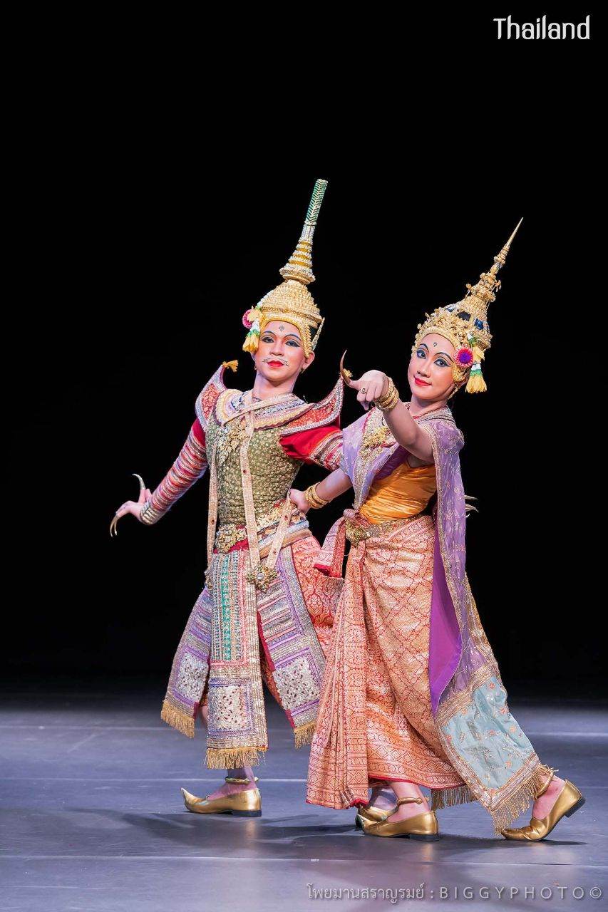 THAILAND ðđð | Thai dance "āļĢāļ°āļāļģāđāļāļĒāļĄāļēāļāļŠāļĢāļēāļāļĢāļĄāļĒāđ"