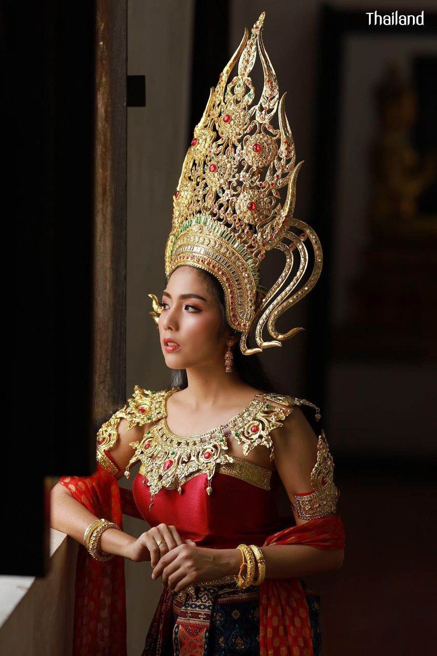 Thai Apsorn costume - Thai Apsara. #Thai style.