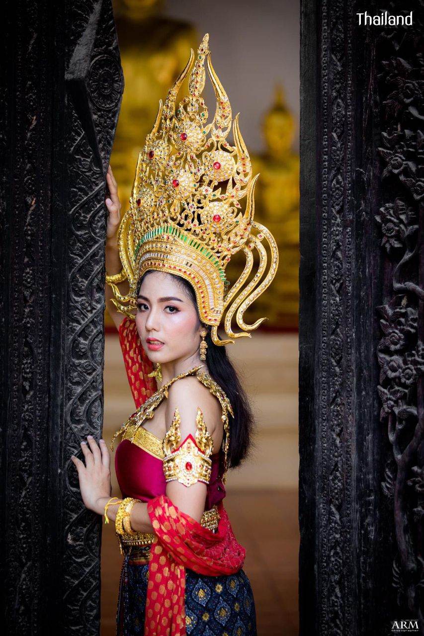 Thai Apsorn costume - Thai Apsara. #Thai style.