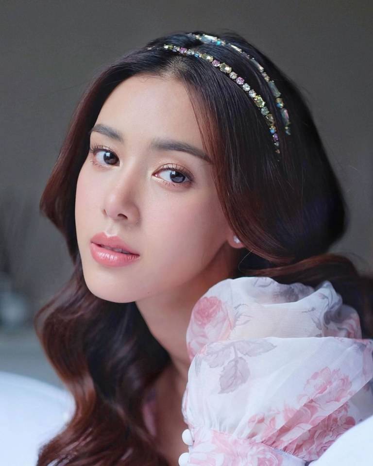 ตูน พิมพ์ปวีณ์ เรื่อง ไม่สิ้นไร้ไฟสวาท