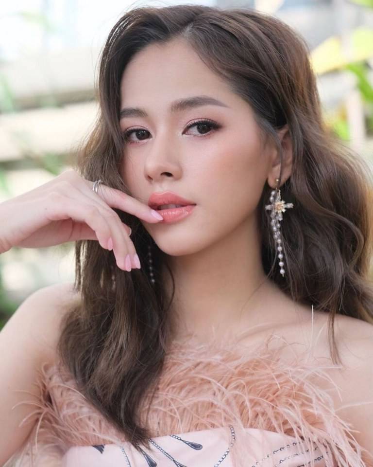 อ้อม อังคณา เรื่อง รักล้นดอย